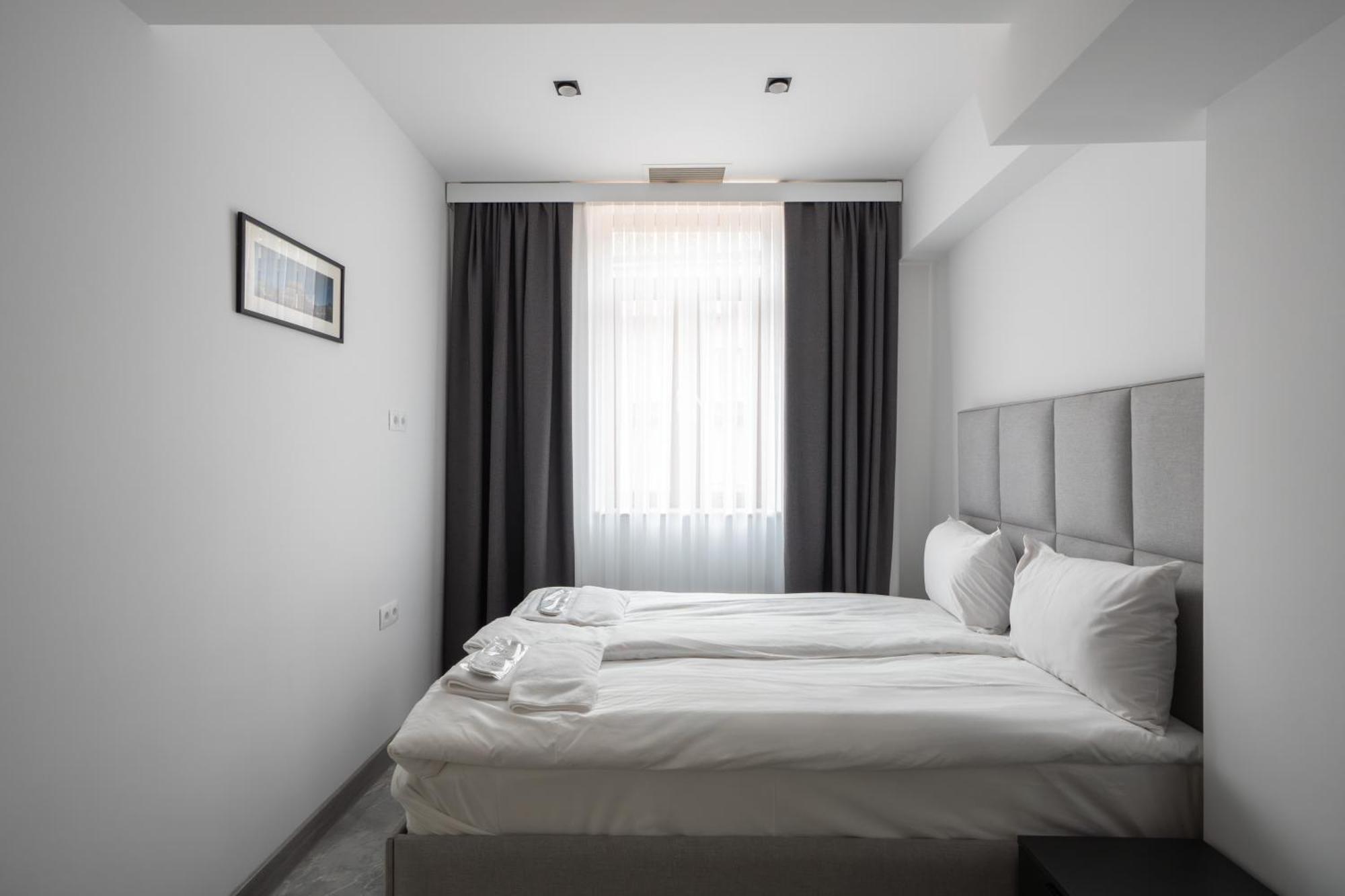 Ris Central Apartments Erévan Extérieur photo