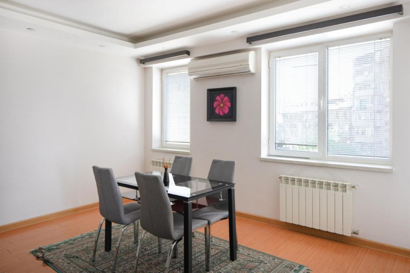 Ris Central Apartments Erévan Extérieur photo